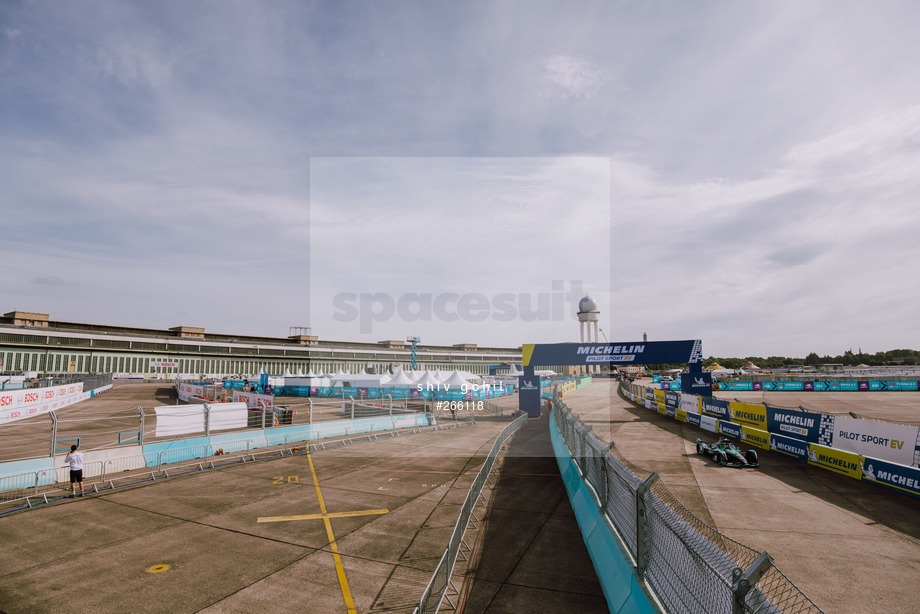 Spacesuit Collections Photo ID 266118, Shiv Gohil, Berlin ePrix, Germany, 15/08/2021 09:42:01