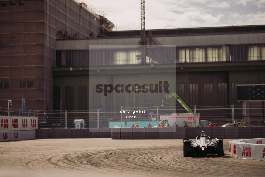 Spacesuit Collections Photo ID 266192, Shiv Gohil, Berlin ePrix, Germany, 15/08/2021 16:19:32