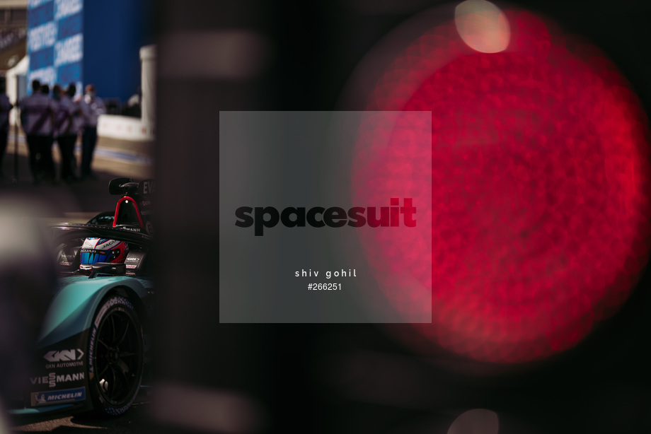 Spacesuit Collections Photo ID 266251, Shiv Gohil, Berlin ePrix, Germany, 15/08/2021 12:07:04