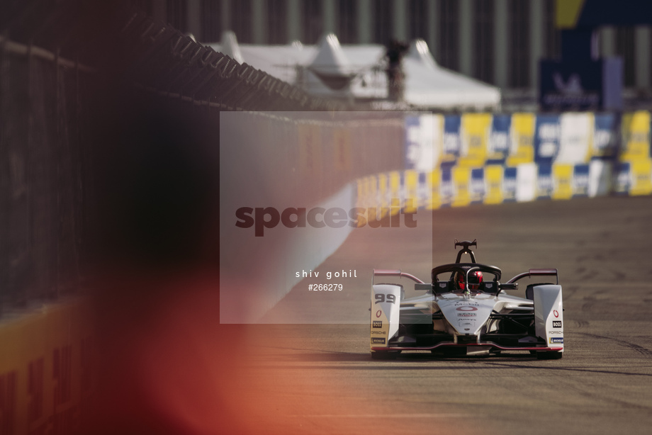 Spacesuit Collections Photo ID 266279, Shiv Gohil, Berlin ePrix, Germany, 15/08/2021 08:31:46