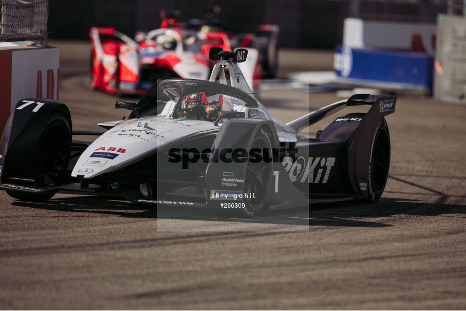 Spacesuit Collections Photo ID 266309, Shiv Gohil, Berlin ePrix, Germany, 15/08/2021 16:15:57