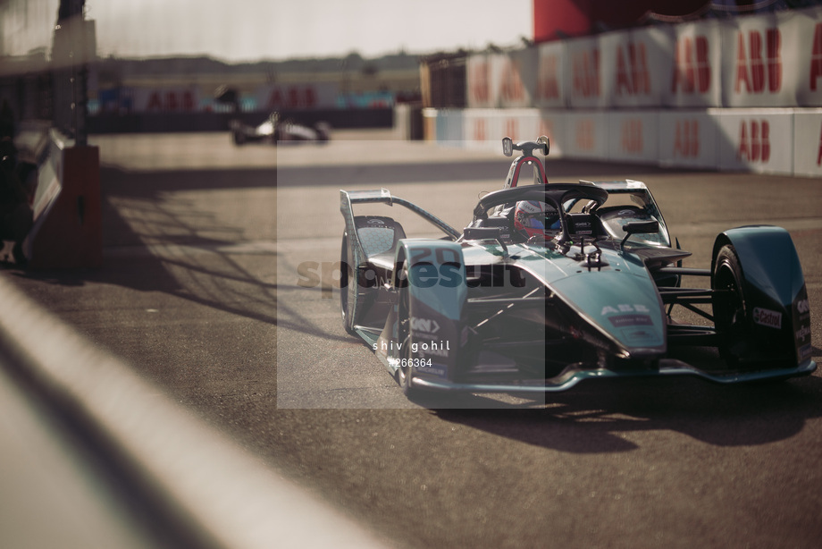 Spacesuit Collections Photo ID 266364, Shiv Gohil, Berlin ePrix, Germany, 15/08/2021 08:10:53