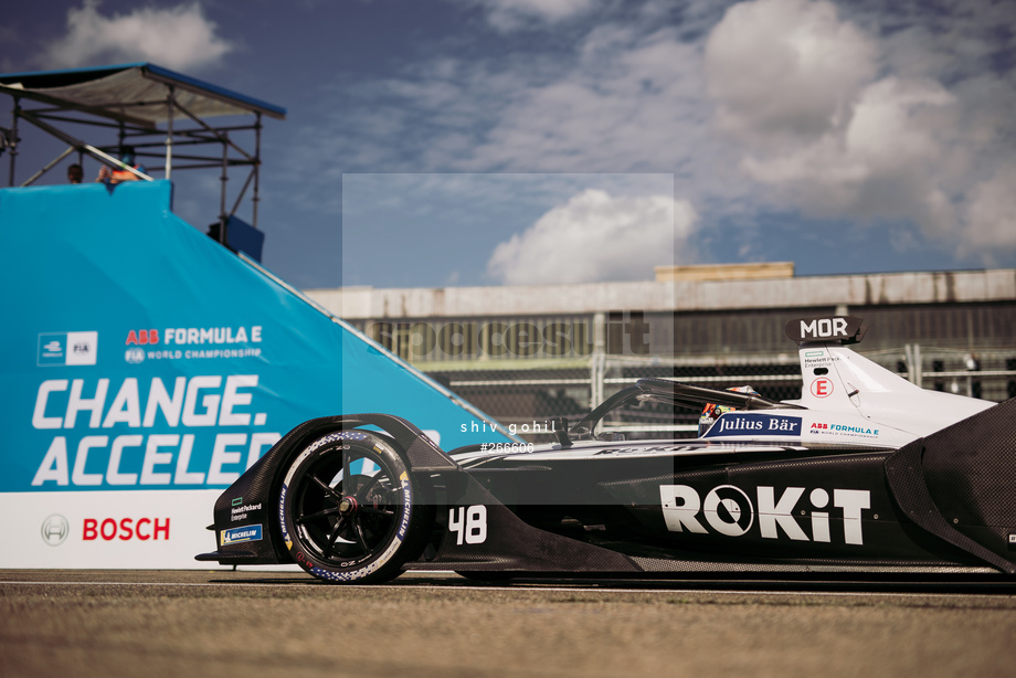Spacesuit Collections Photo ID 266606, Shiv Gohil, Berlin ePrix, Germany, 14/08/2021 10:43:58