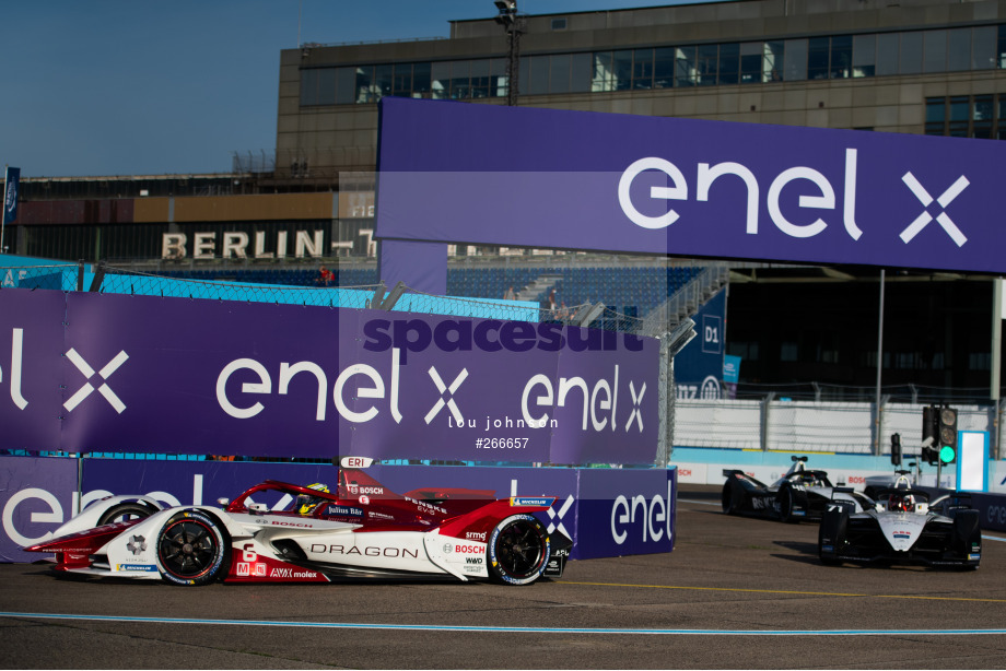 Spacesuit Collections Photo ID 266657, Lou Johnson, Berlin ePrix, Germany, 15/08/2021 08:00:02