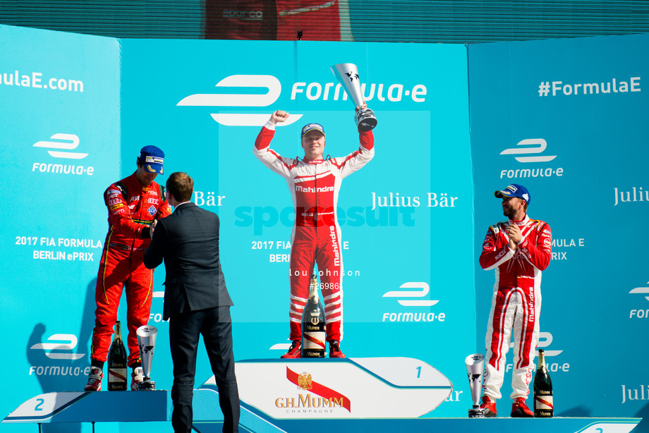 Spacesuit Collections Photo ID 26986, Lou Johnson, Berlin ePrix, Germany, 10/06/2017 17:10:25