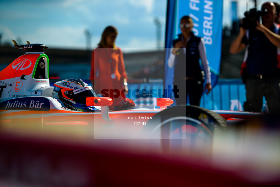 Spacesuit Collections Photo ID 27143, Nat Twiss, Berlin ePrix, Germany, 10/06/2017 16:58:27