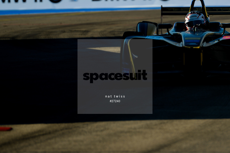 Spacesuit Collections Photo ID 27240, Nat Twiss, Berlin ePrix, Germany, 11/06/2017 08:13:42