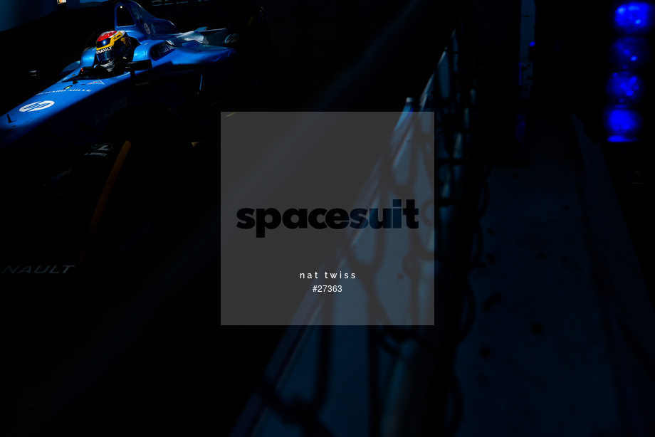 Spacesuit Collections Photo ID 27363, Nat Twiss, Berlin ePrix, Germany, 11/06/2017 10:49:07