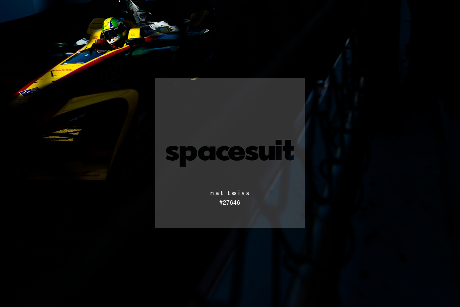 Spacesuit Collections Photo ID 27646, Nat Twiss, Berlin ePrix, Germany, 11/06/2017 10:49:31