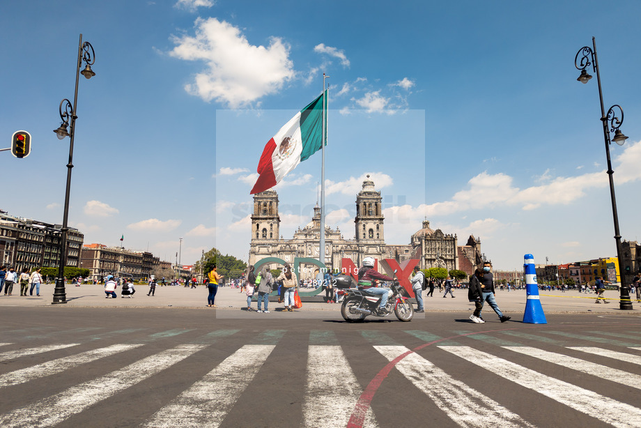 Spacesuit Collections Photo ID 280212, Peter Minnig, Mexico City ePrix, Mexico, 09/02/2022 12:31:07