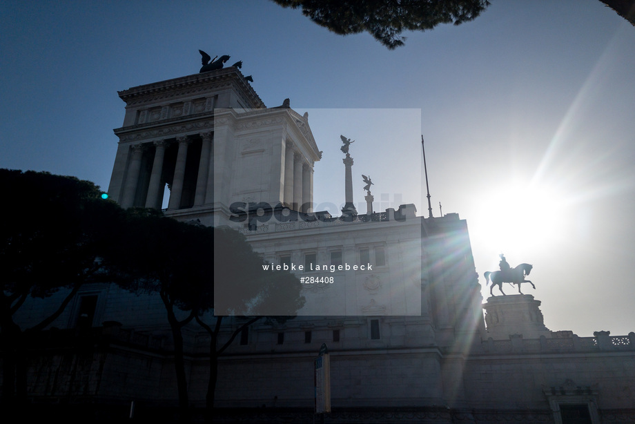 Spacesuit Collections Photo ID 284408, Wiebke Langebeck, Rome ePrix, Italy, 05/04/2022 17:32:47
