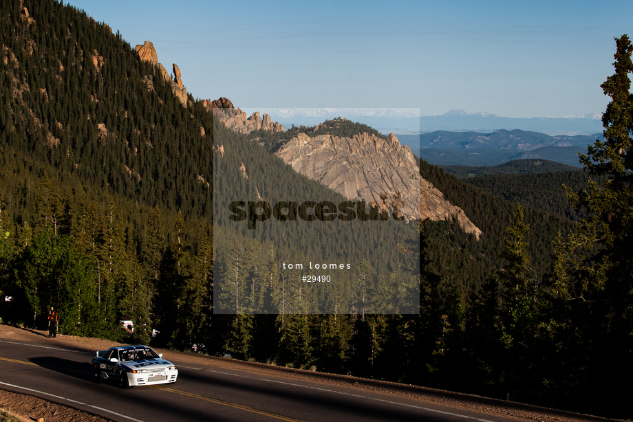 Spacesuit Collections Photo ID 29490, Tom Loomes, Pikes Peak International Hill Climb, United States, 21/06/2017 13:43:10