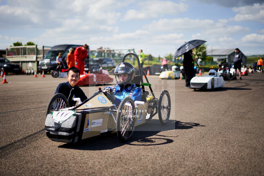 Spacesuit Collections Photo ID 294908, James Lynch, Goodwood Heat, UK, 08/05/2022 15:27:22