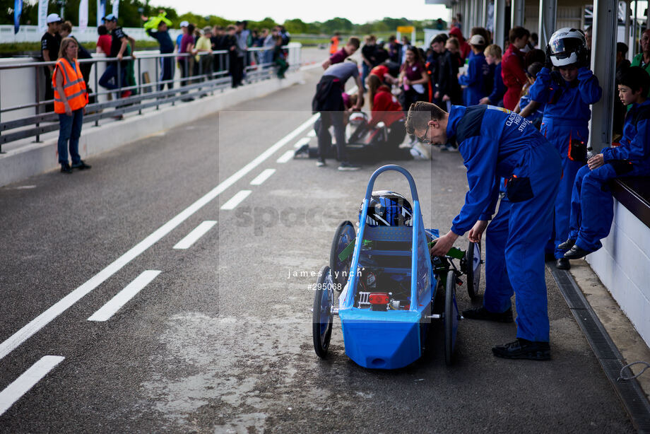 Spacesuit Collections Photo ID 295068, James Lynch, Goodwood Heat, UK, 08/05/2022 12:55:01