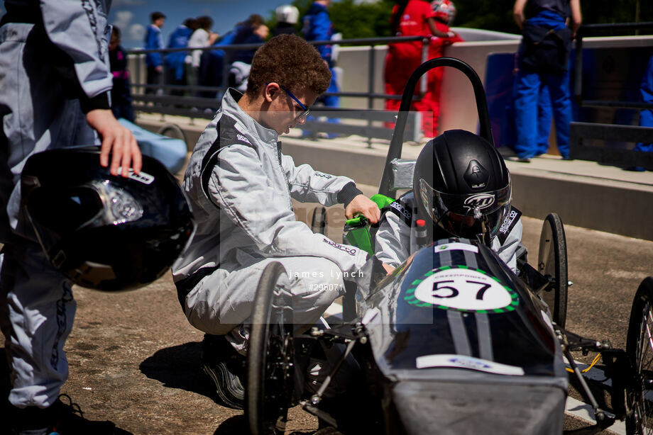 Spacesuit Collections Photo ID 295071, James Lynch, Goodwood Heat, UK, 08/05/2022 12:45:34