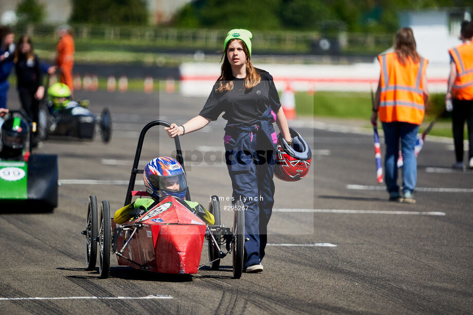 Spacesuit Collections Photo ID 295267, James Lynch, Goodwood Heat, UK, 08/05/2022 11:28:28