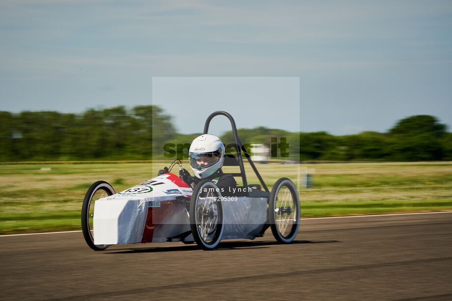 Spacesuit Collections Photo ID 295369, James Lynch, Goodwood Heat, UK, 08/05/2022 09:54:48