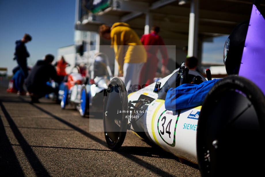 Spacesuit Collections Photo ID 295401, James Lynch, Goodwood Heat, UK, 08/05/2022 09:39:15