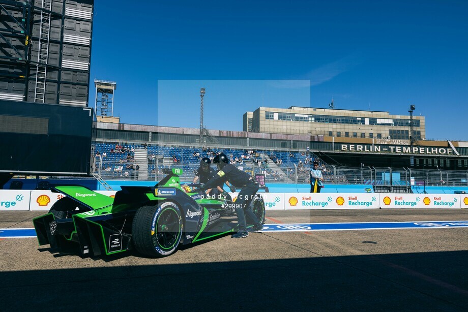 Spacesuit Collections Photo ID 299907, Paddy McGrath, Berlin ePrix, Germany, 15/05/2022 10:45:13