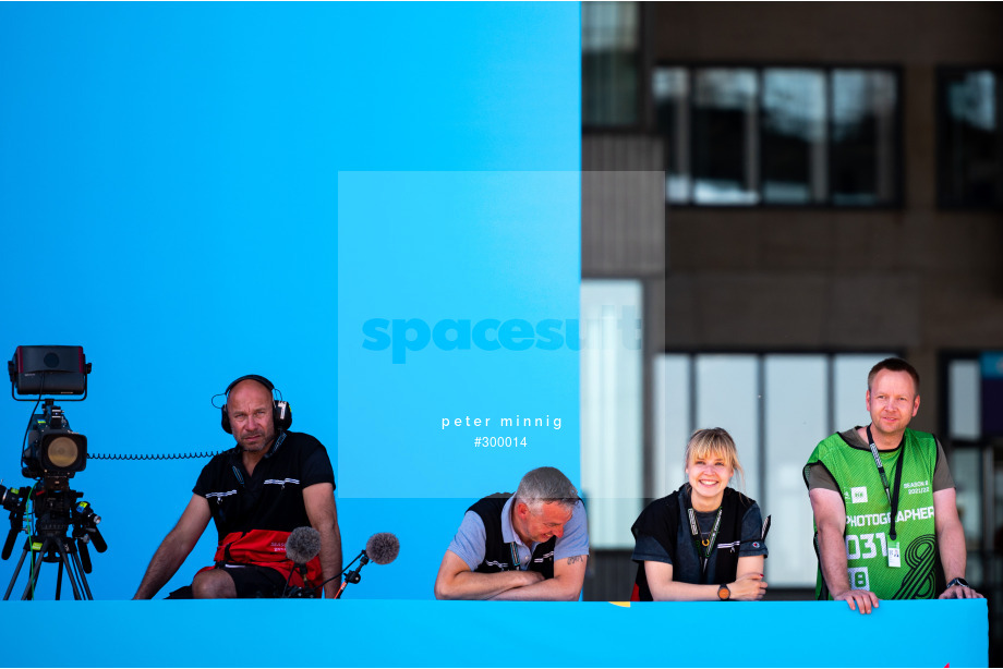 Spacesuit Collections Photo ID 300014, Peter Minnig, Berlin ePrix, Germany, 15/05/2022 15:44:34