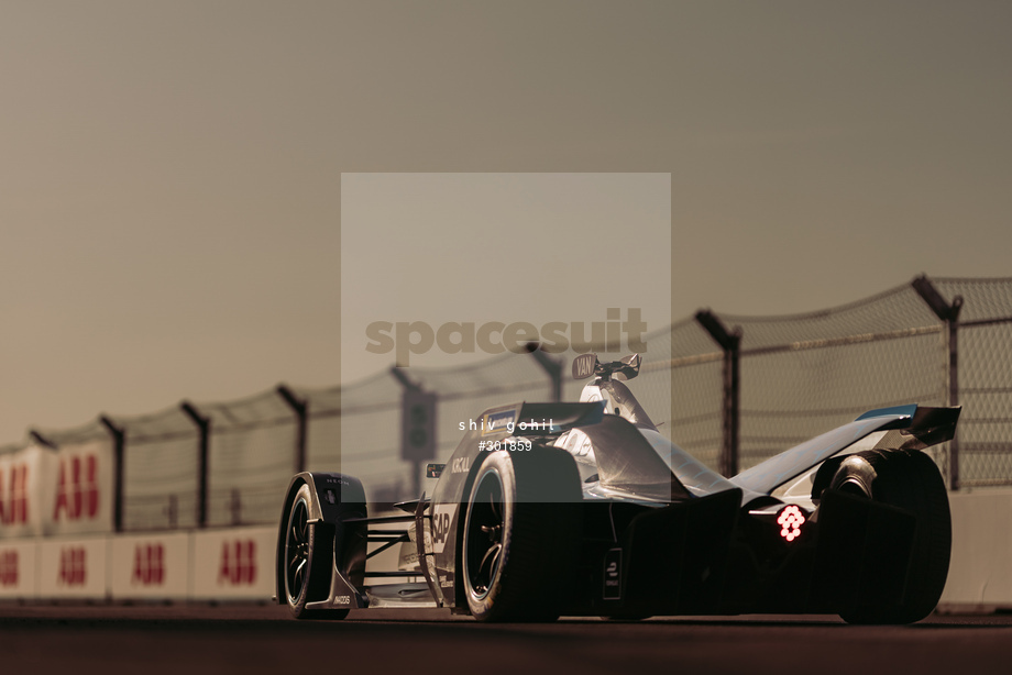 Spacesuit Collections Photo ID 301859, Shiv Gohil, Berlin ePrix, Germany, 14/05/2022 07:46:25
