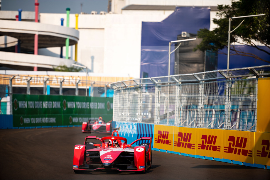 Spacesuit Collections Photo ID 303491, Peter Minnig, Jakarta ePrix, Indonesia, 04/06/2022 07:46:27