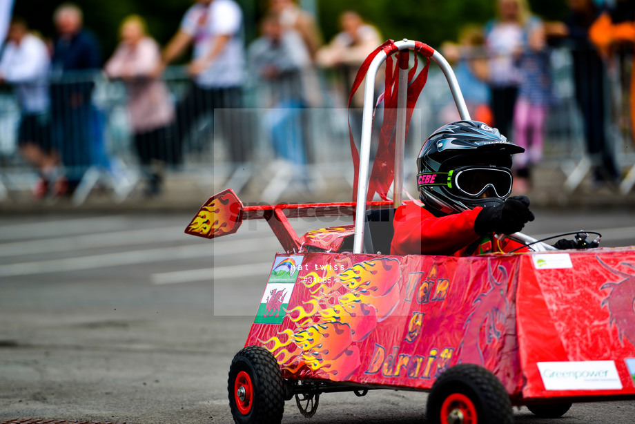 Spacesuit Collections Photo ID 31065, Nat Twiss, Greenpower Miskin, UK, 24/06/2017 12:27:56