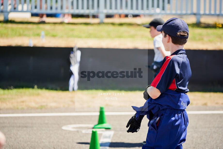 Spacesuit Collections Photo ID 314279, James Lynch, Gathering of Goblins, UK, 10/07/2022 11:54:52