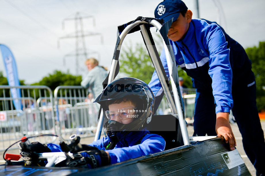 Spacesuit Collections Photo ID 32607, Lou Johnson, Greenpower Ford Dunton, UK, 01/07/2017 11:43:23