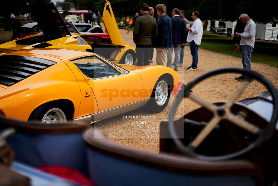 Spacesuit Collections Photo ID 331357, James Lynch, Concours of Elegance, UK, 02/09/2022 12:39:44