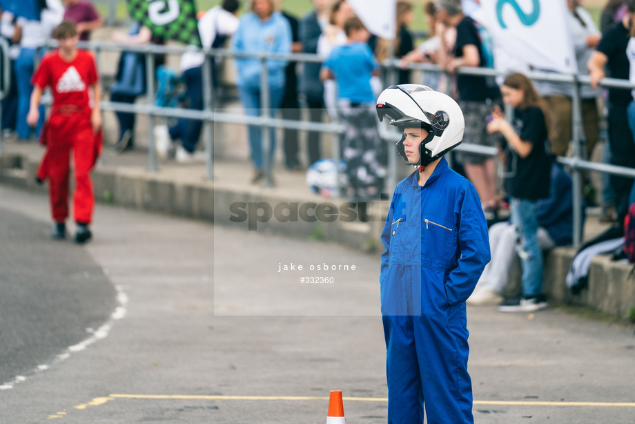 Spacesuit Collections Photo ID 332360, Jake Osborne, Renishaw Castle Combe Heat, UK, 12/09/2022 00:30:36