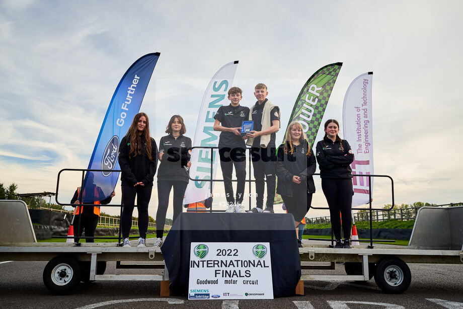 Spacesuit Collections Photo ID 332454, James Lynch, Goodwood International Final, UK, 09/10/2022 17:42:07