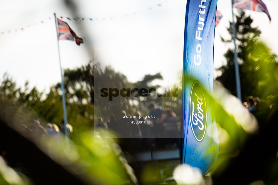 Spacesuit Collections Photo ID 333010, Adam Pigott, Goodwood International Final, UK, 09/10/2022 16:08:53