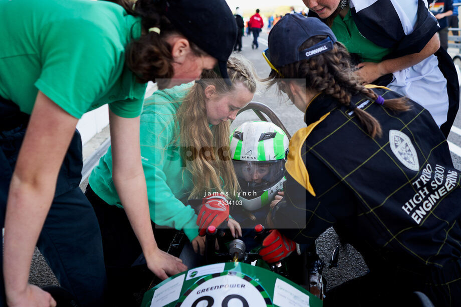 Spacesuit Collections Photo ID 334103, James Lynch, Goodwood International Final, UK, 09/10/2022 15:53:23