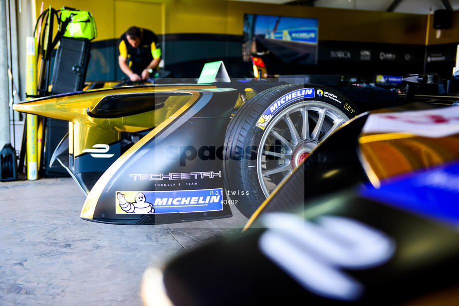 Spacesuit Collections Photo ID 3402, Nat Twiss, Marrakesh ePrix, Morocco, 11/11/2016 11:36:49