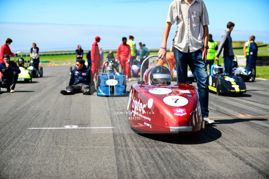 Spacesuit Collections Photo ID 34132, Jamie Sheldrick, Greenpower, UK, 13/07/2017 12:15:24