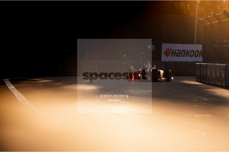 Spacesuit Collections Photo ID 343312, Peter Minnig, Mexico City ePrix, Mexico, 14/01/2023 07:46:48