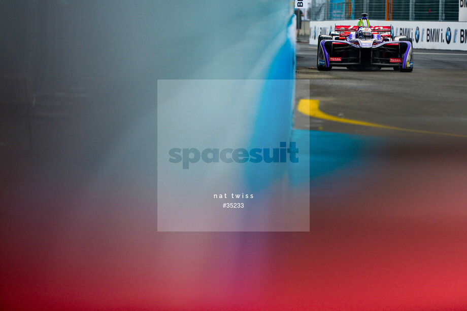 Spacesuit Collections Photo ID 35233, Nat Twiss, New York ePrix, United States, 15/07/2017 08:10:55