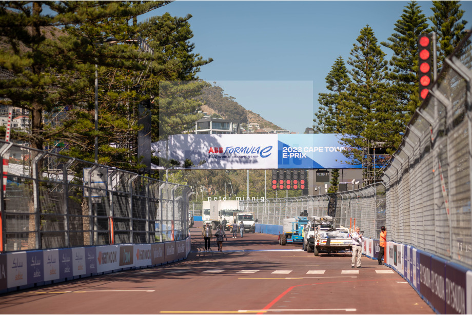 Spacesuit Collections Photo ID 355187, Peter Minnig, Cape Town ePrix, South Africa, 23/02/2023 10:09:12