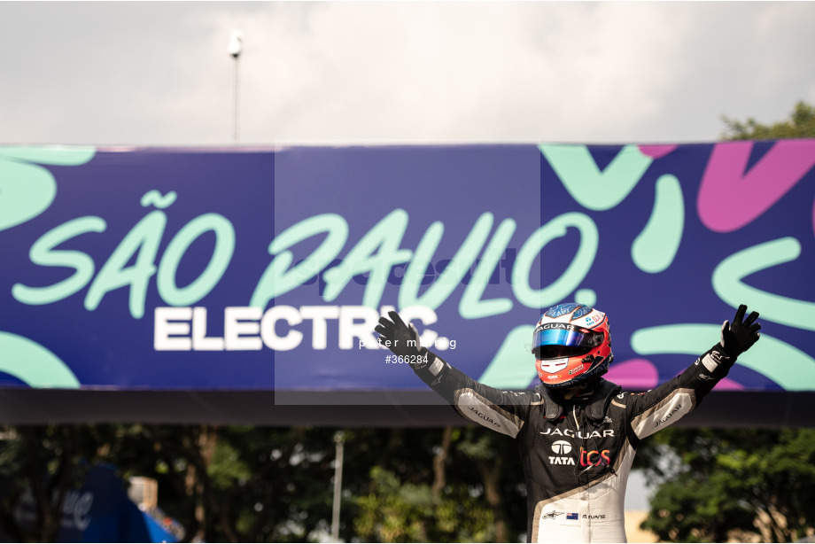 Spacesuit Collections Photo ID 366284, Peter Minnig, Sao Paulo ePrix, Brazil, 25/03/2023 15:02:39