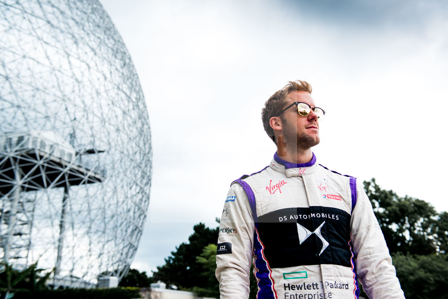 Spacesuit Collections Photo ID 38000, Nat Twiss, Montreal ePrix, Canada, 27/07/2017 11:32:31