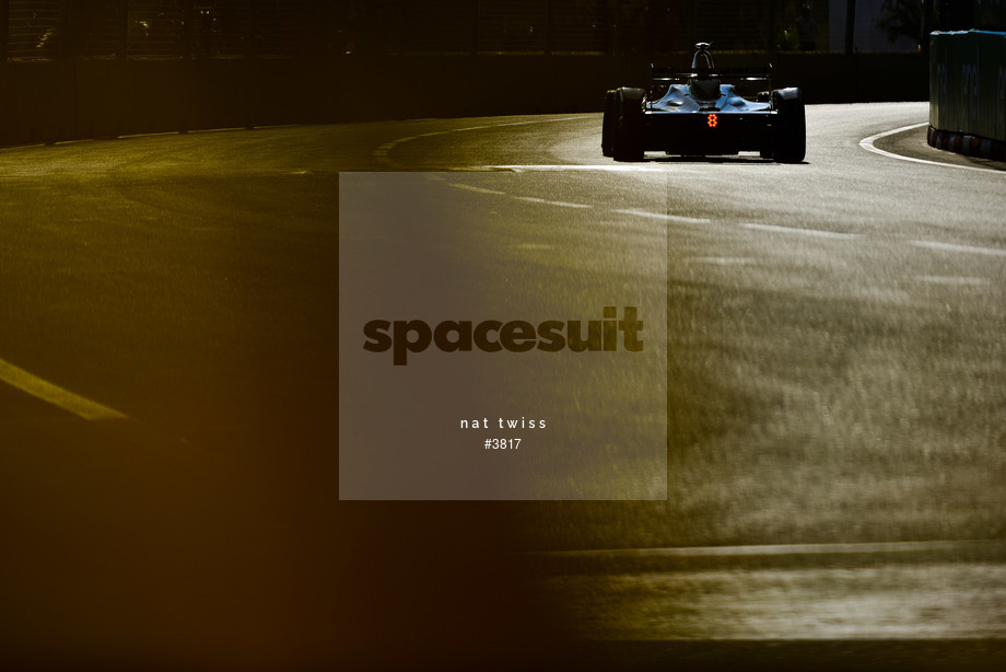 Spacesuit Collections Photo ID 3817, Nat Twiss, Marrakesh ePrix, Morocco, 11/11/2016 15:08:33