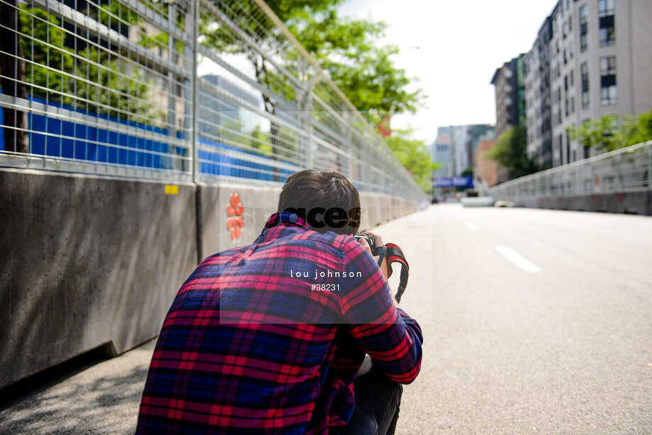 Spacesuit Collections Photo ID 38231, Lou Johnson, Montreal ePrix, Canada, 27/07/2017 15:07:58