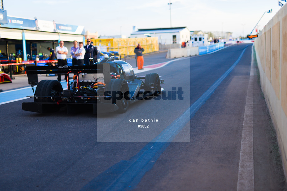 Spacesuit Collections Photo ID 3832, Dan Bathie, Marrakesh ePrix, Morocco, 11/11/2016 16:45:21