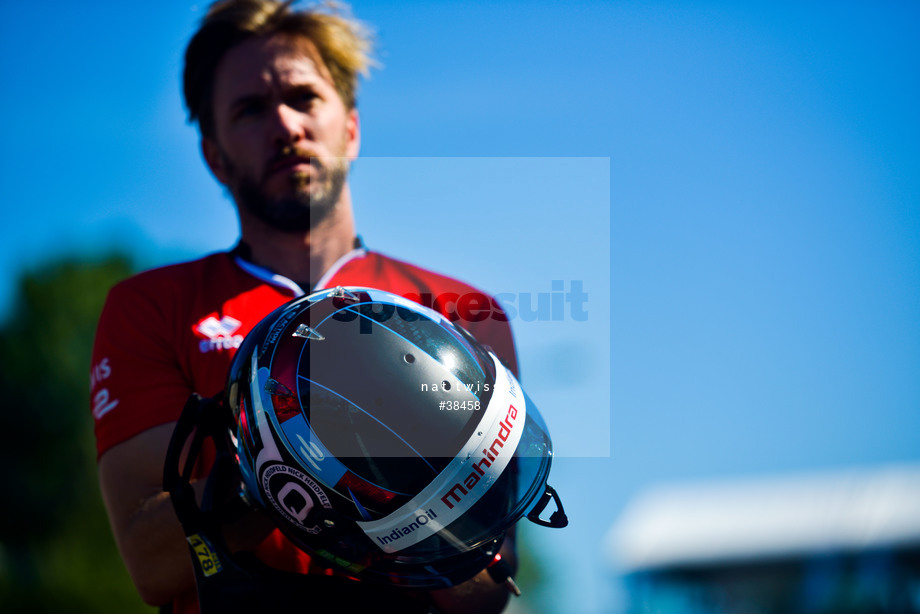 Spacesuit Collections Photo ID 38458, Nat Twiss, Montreal ePrix, Canada, 28/07/2017 09:22:36