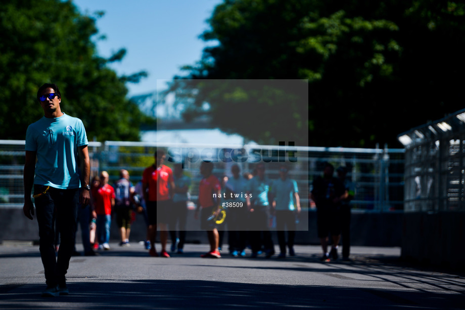 Spacesuit Collections Photo ID 38509, Nat Twiss, Montreal ePrix, Canada, 28/07/2017 10:19:43