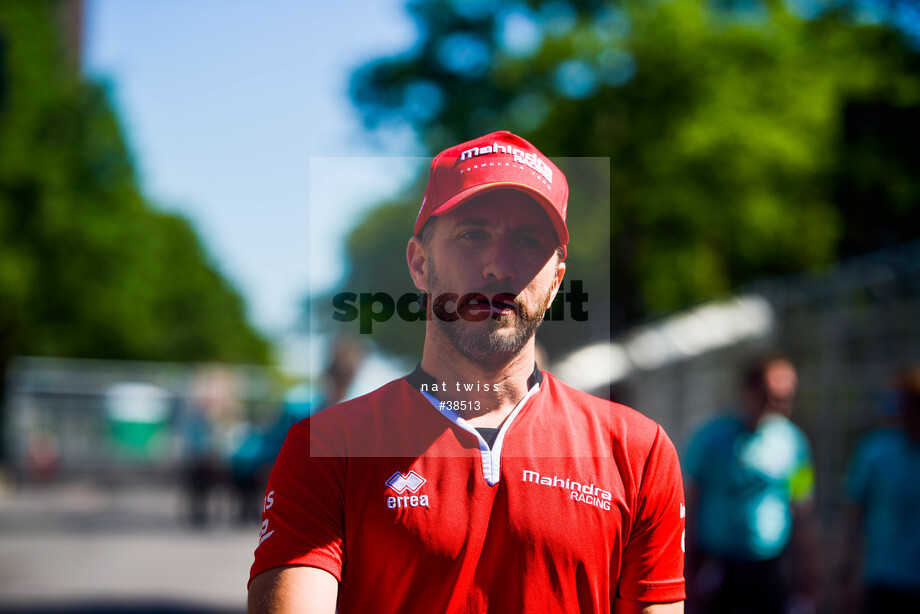 Spacesuit Collections Photo ID 38513, Nat Twiss, Montreal ePrix, Canada, 28/07/2017 10:20:43