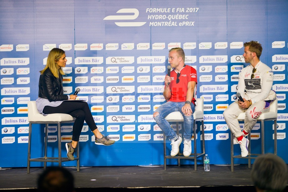 Spacesuit Collections Photo ID 38564, Nat Twiss, Montreal ePrix, Canada, 28/07/2017 12:01:43