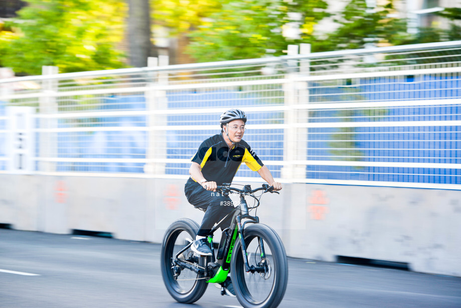 Spacesuit Collections Photo ID 38923, Nat Twiss, Montreal ePrix, Canada, 28/07/2017 17:42:09