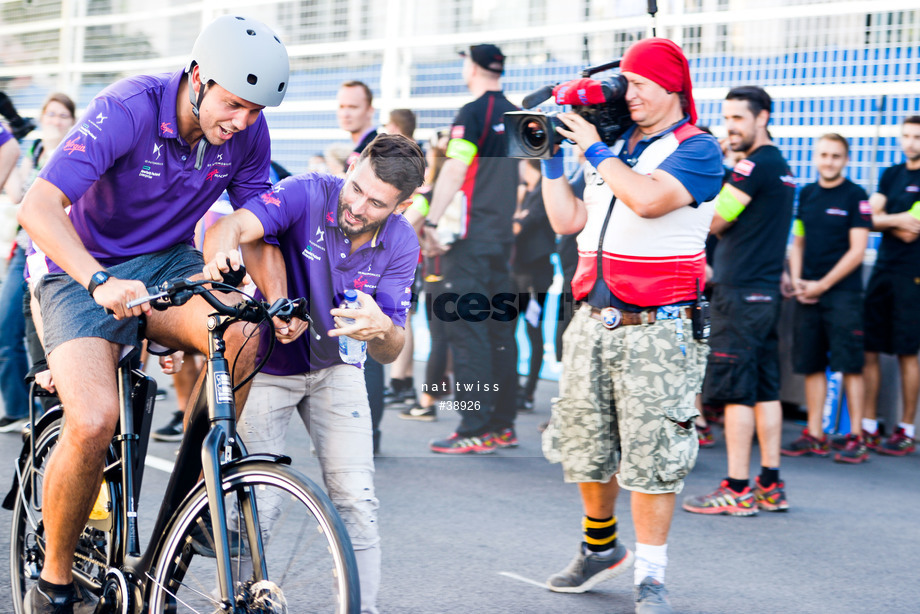 Spacesuit Collections Photo ID 38926, Nat Twiss, Montreal ePrix, Canada, 28/07/2017 17:46:13